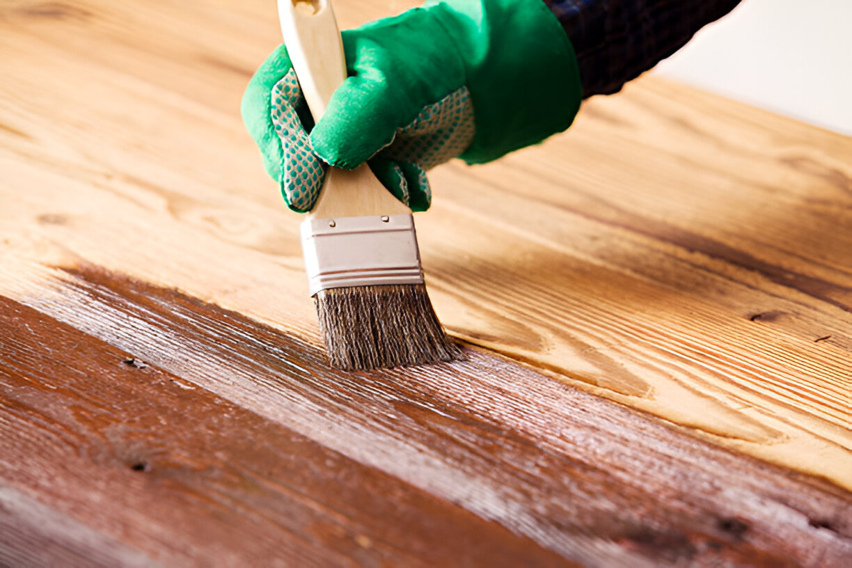 Furniture Polish Service in Dubai
